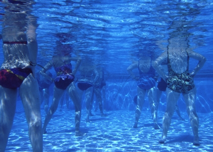 Wassergymnastik Unterwasserbild 